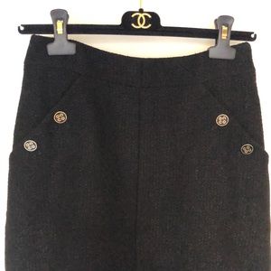 Chanel knee length skirt